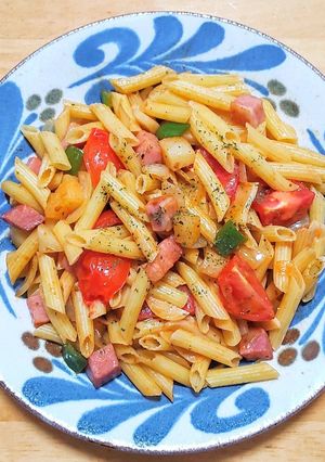 ベーコンとトマトにポテトのパスタ-レシピのメイン写真