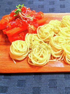 人参とサバ缶のトマト煮込みスパゲッティ-レシピのメイン写真