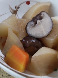 大根と人参と椎茸の煮物-レシピのメイン写真