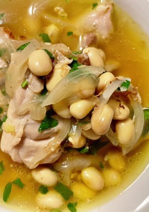 大豆と塩鶏のスープ-レシピのメイン写真