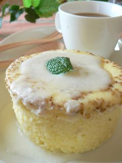 ♬♫ カルピス風味のごま蒸しパンケーキ-レシピのメイン写真