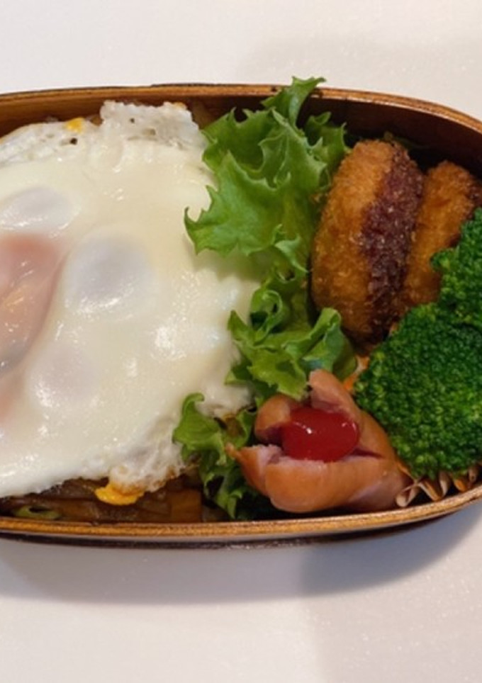 焼きそば目玉焼き弁当-レシピのメイン写真