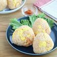 サテトムでピリ辛☆えびチャーハンおにぎり