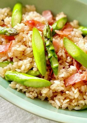 【楽めし】アスパラベーコンのバター炒飯-レシピのメイン写真