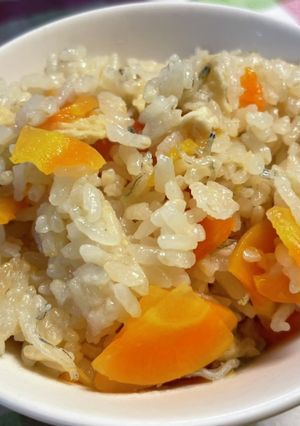 にんじんとちりめんの炊き込みご飯-レシピのメイン写真