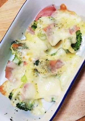 ブロッコリーのマヨチー焼き-レシピのメイン写真