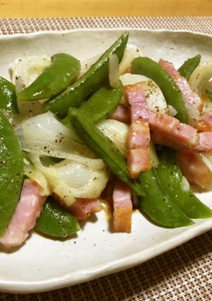 新玉ねぎとスナップエンドウの蒸し炒め-レシピのメイン写真