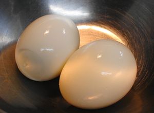 水からゆでない　つるんとむける♪　ゆで卵-レシピのメイン写真