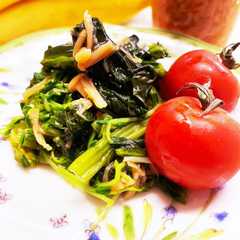 รูปของ なめ茸、ほうれん草、豆苗の和物