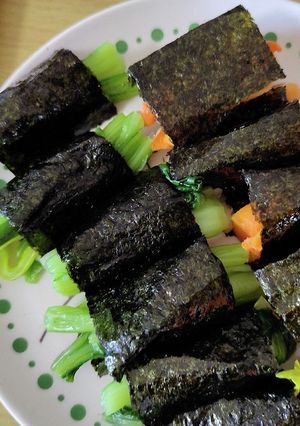 野菜嫌いや子供の料理に♪野菜の海苔巻き-レシピのメイン写真