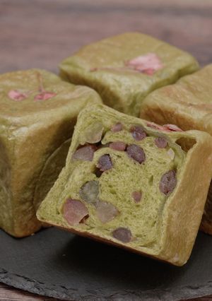甘納豆たっぷりで美味しい抹茶キューブパン-レシピのメイン写真