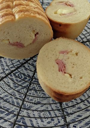 【ヘルシー】チーズベーコンのラウンドパン-レシピのメイン写真