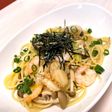 エビとホタテ、長ネギのバター醤油パスタ