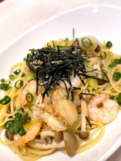 エビとホタテ、長ネギのバター醤油パスタ-レシピのメイン写真