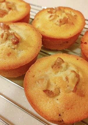 卵白消費に！くるみのフィナンシェ風ケーキ-レシピのメイン写真