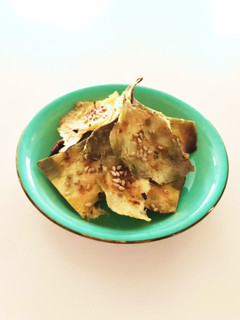 パリッパリ!大学芋風焼き芋の皮チップ-レシピのメイン写真