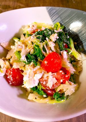 セロリの葉とカッテージチーズのサラダ☆-レシピのメイン写真