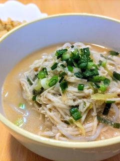 超低糖質!えのきと葱のゴマ味噌しらたき麺-レシピのメイン写真