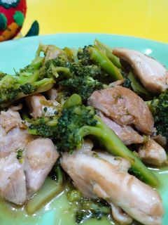 ブロッコリーと鶏肉の甘酢炒め-レシピのメイン写真