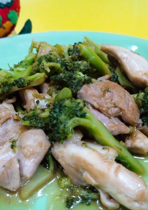 ブロッコリーと鶏肉の甘酢炒め-レシピのメイン写真