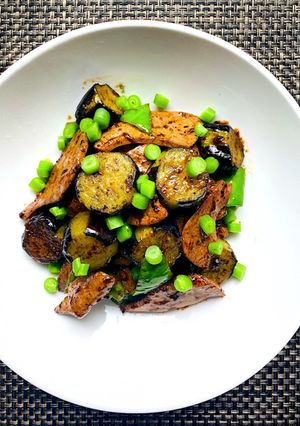 長茄子とレバーのピリ辛味噌炒め-レシピのメイン写真