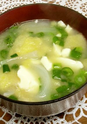 豆腐と玉ねぎの味噌汁-レシピのメイン写真