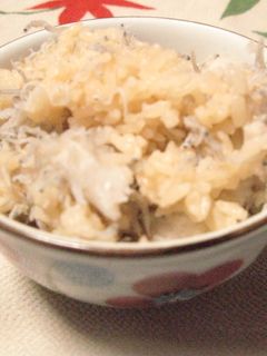 ほくほく里芋とじゃこの炊き込みご飯-レシピのメイン写真