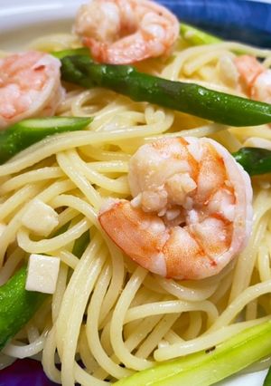 彩り鮮やかアスパラとエビのペペロンチーノ-レシピのメイン写真
