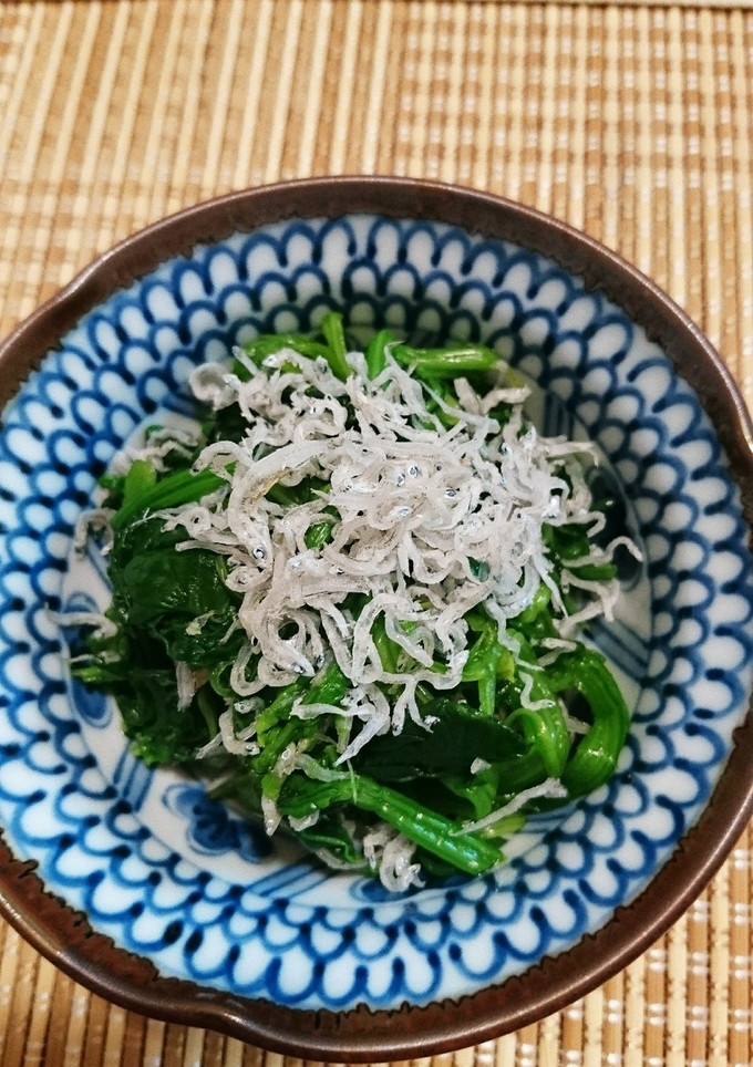 ほうれん草とじゃこのお浸しです-レシピのメイン写真