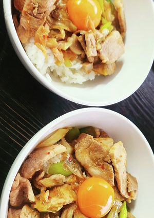 簡単激ウマ　豚ロース薄切り肉のスタミナ丼-レシピのメイン写真