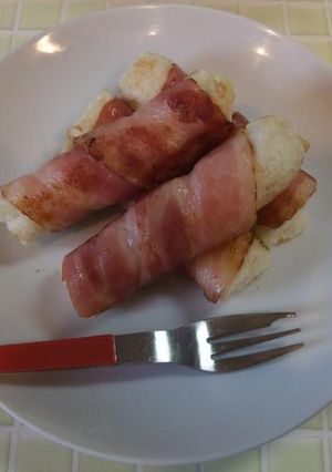 ベーコンとチーズのくるくるトースト-レシピのメイン写真
