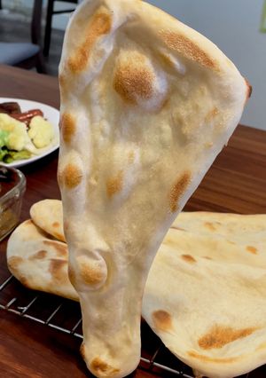 ピザストーンで焼く！本格ナンのレシピ-レシピのメイン写真
