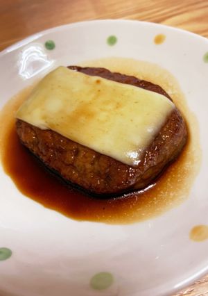 5分で完成☆照り焼きチーズハンバーグ-レシピのメイン写真