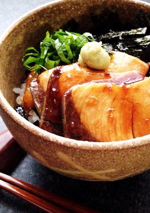 残ったお刺身で簡単☆ぶりてり丼-レシピのメイン写真