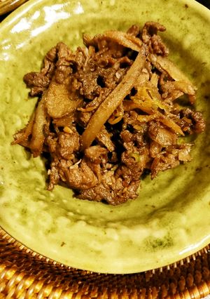 ゴボウと牛肉味噌炒め-レシピのメイン写真