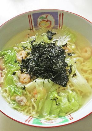 かんたん、レタスでサッパリ海鮮湯麺！-レシピのメイン写真