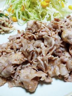 豚こまの梅肉辛和え-レシピのメイン写真