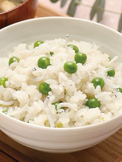 グリーンピースとしらすの炊き込みご飯-レシピのメイン写真