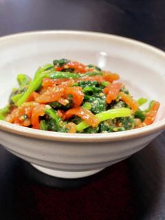 ほうれん草と人参の胡麻味噌和え-レシピのメイン写真