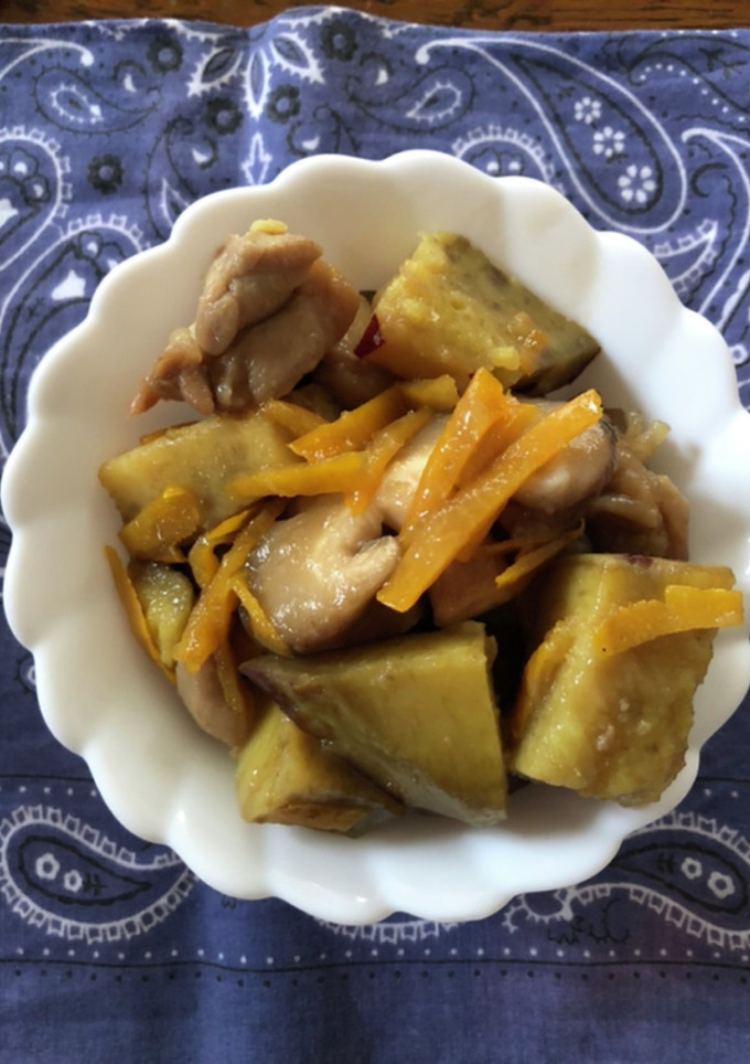 さつま芋と鶏肉の煮物-レシピのメイン写真