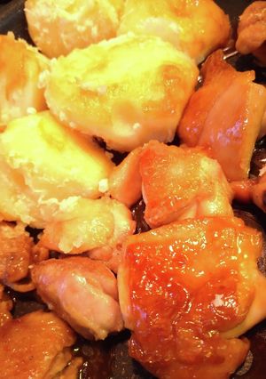 新じゃが芋が主役!鳥照りじゃがバター-レシピのメイン写真