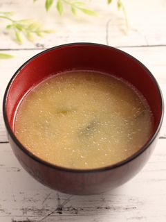簡単!即席お味噌汁 ツナ-レシピのメイン写真