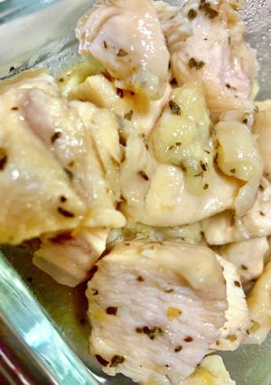 レンジで簡単鶏胸肉のレモンバジル煮-レシピのメイン写真