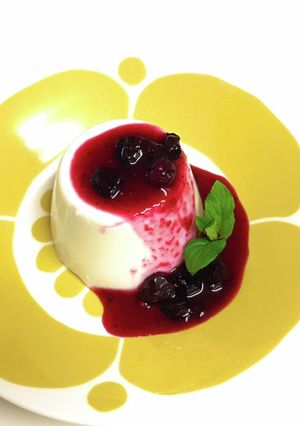 ブルーベリーソースのヨーグルトゼリー☆-レシピのメイン写真