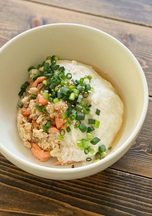焼き鮭とトロロのオートミール丼-レシピのメイン写真