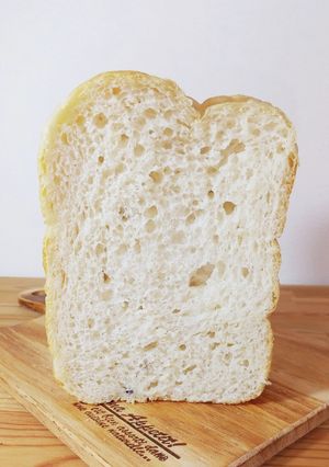 しっとりもちもち。HB雑穀ごはん食パン-レシピのメイン写真