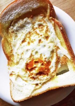 簡単！目玉焼きトースト　朝ごパン-レシピのメイン写真
