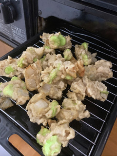 春味ベジ☆そら豆と新玉ねぎのかき揚げ-レシピのメイン写真