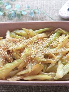セロリのごま油マヨぽん炒め-レシピのメイン写真
