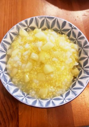 小米(アワ)と林檎の朝粥-レシピのメイン写真